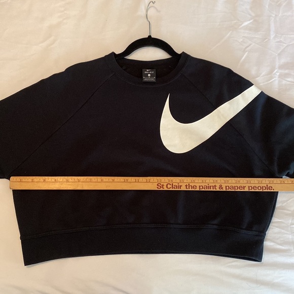 Nike crop sweater size medium - Picture 7 of 14